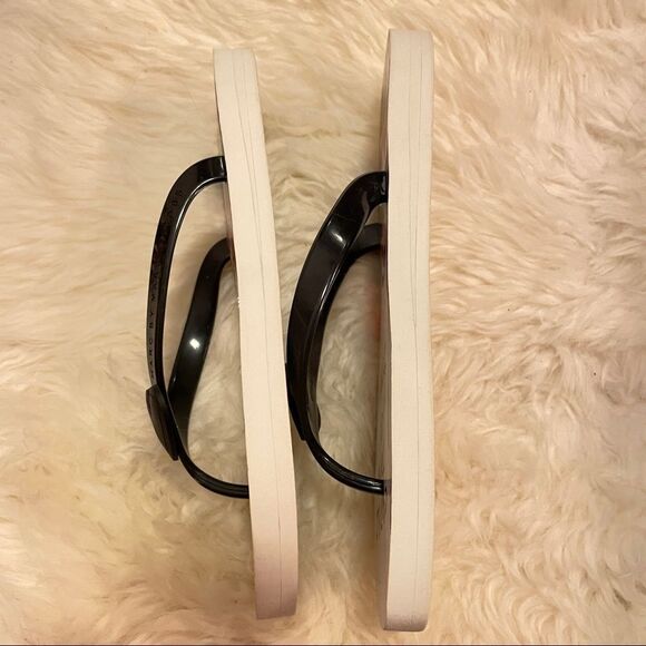 Marc by Marc Jacobs "Miss Marc" Heart Flip Flops - EU 36 / US 5.5 - Picture 8 of 9